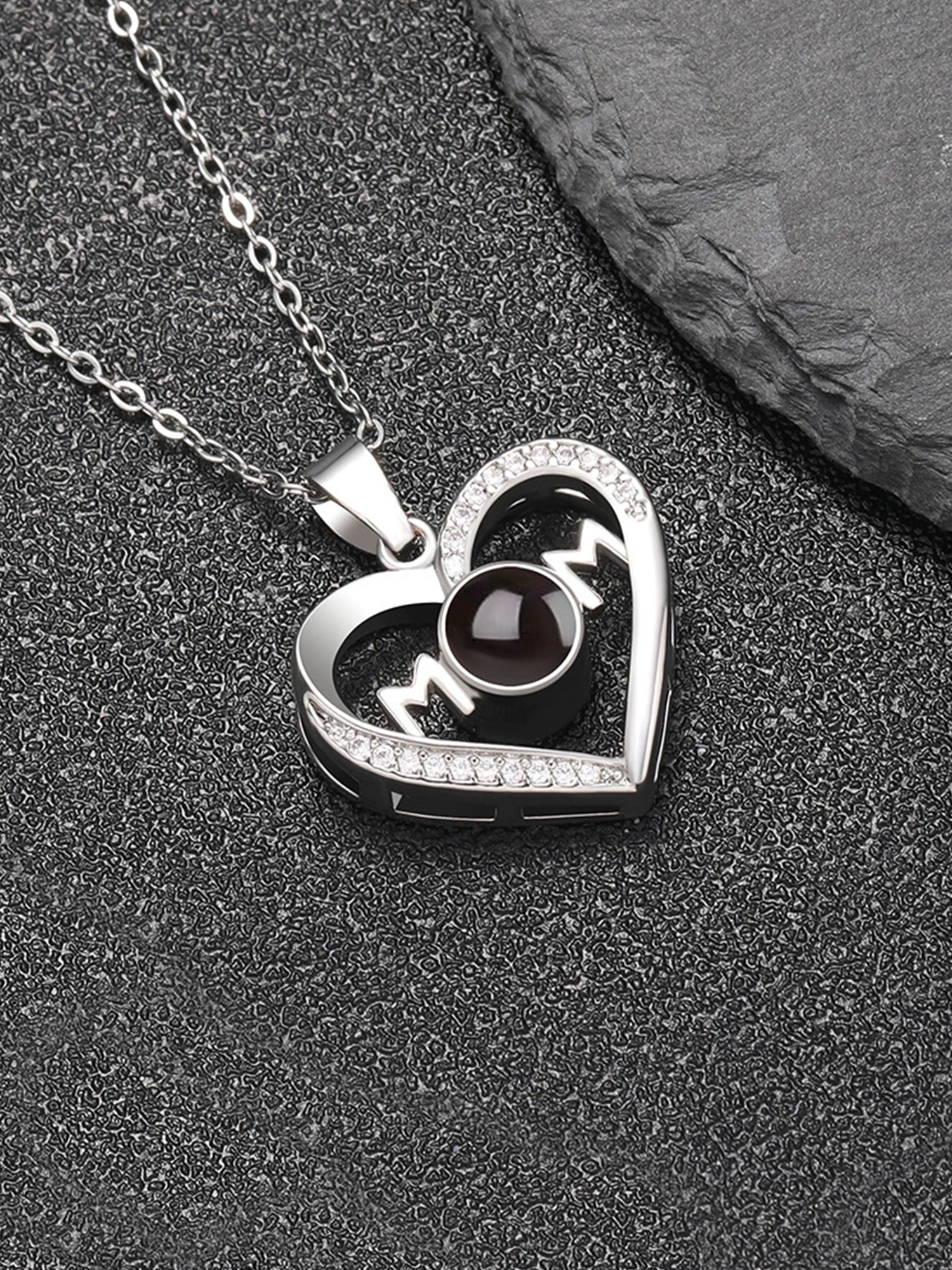 MOM Heart Projection Necklace｜Preserve Mother's Love in Light and Shadow