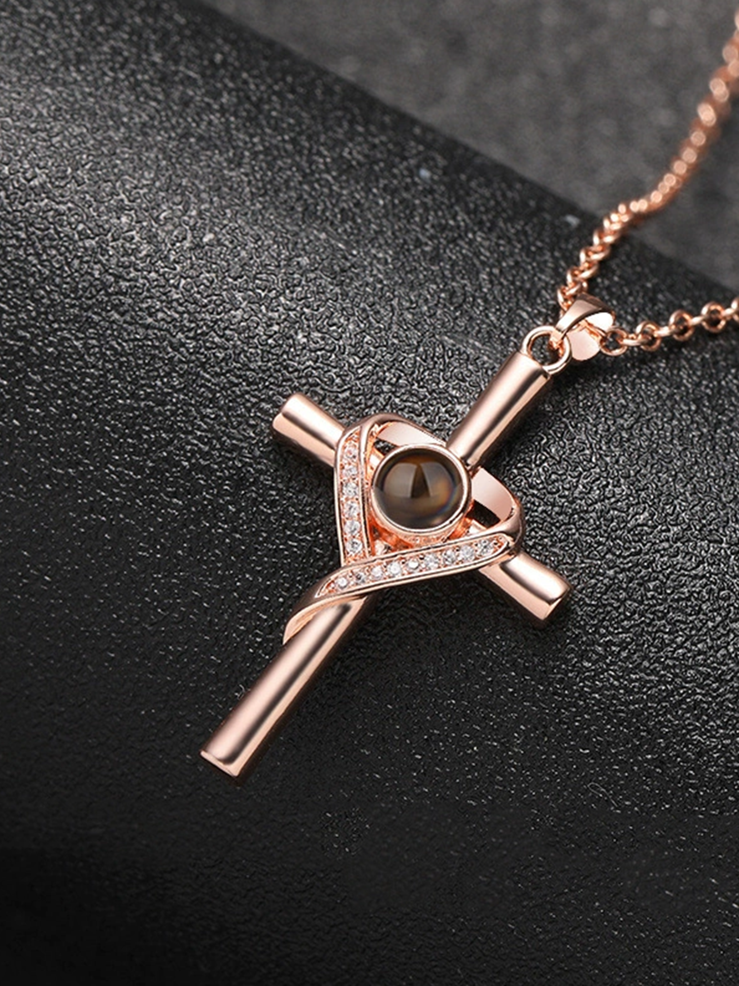 Heart Cross Projection Pendant｜Where Faith and Love Meet in Light