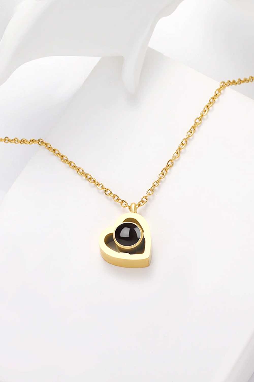 Heart Projection Necklace｜Customize Your Light, Cherish Your Love