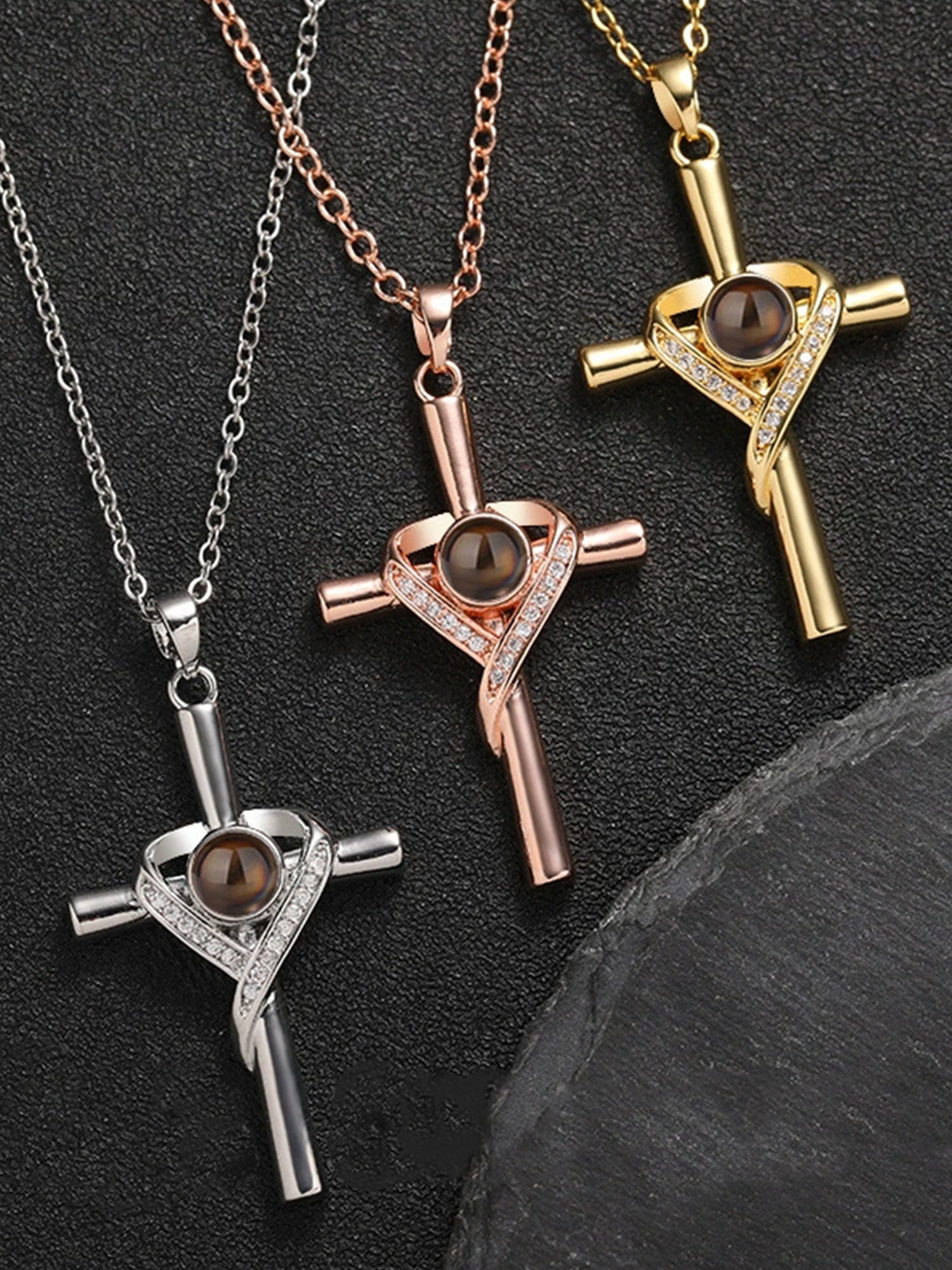Heart Cross Projection Pendant｜Where Faith and Love Meet in Light